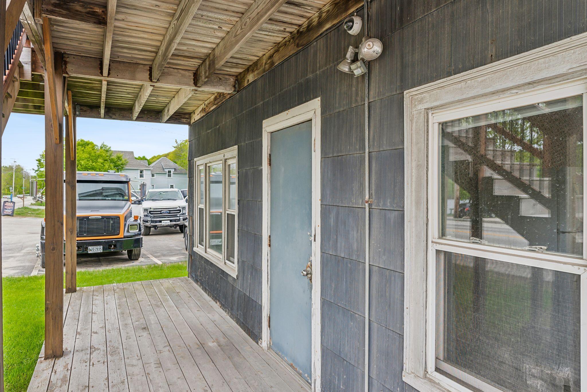 520 Lincoln Street Lewiston, ME 04240 - Photo 29 of 36 Unit #1 Front Door Entry