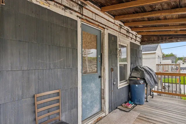 $269,900 | 520 Lincoln Street, Lewiston, ME 04240