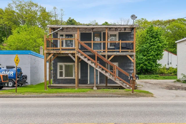 $269,900 | 520 Lincoln Street, Lewiston, ME 04240