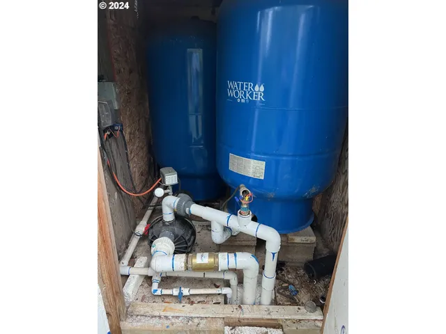 $444,000 | 41294 Keel Mountain N Drive, Lebanon, OR 97355