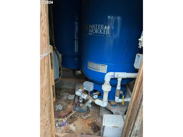 $444,000 | 41294 Keel Mountain N Drive, Lebanon, OR 97355