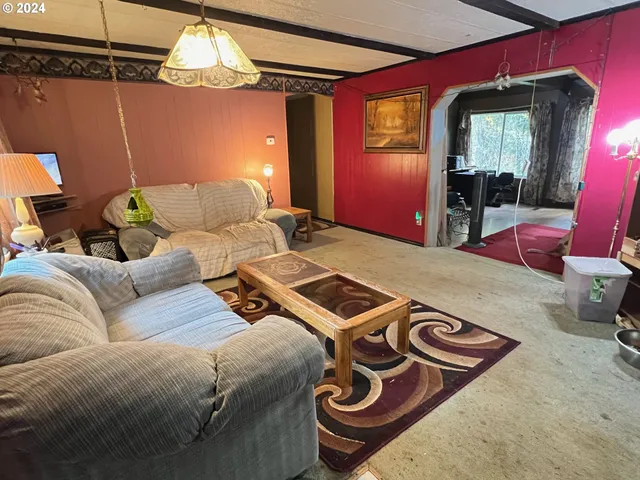 $444,000 | 41294 Keel Mountain N Drive, Lebanon, OR 97355