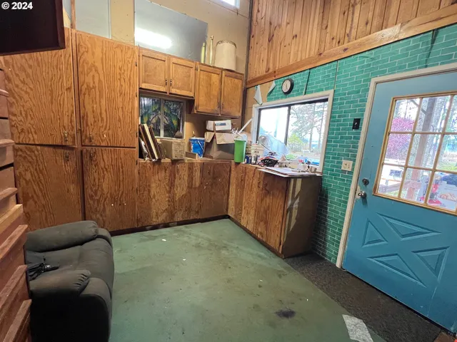 $444,000 | 41294 Keel Mountain N Drive, Lebanon, OR 97355