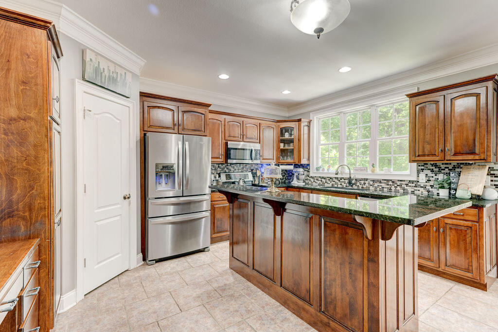 155 Grandview Point Ringgold, GA 30736 - Photo 7 of 70 Kitchen