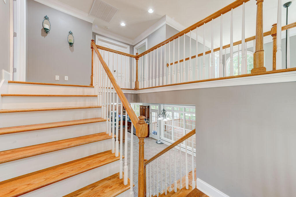 155 Grandview Point Ringgold, GA 30736 - Photo 10 of 70 Stairs Looking Up