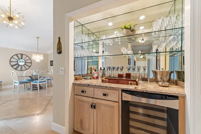 $1,575,000 | 3861 Shearwater Drive, Jupiter, FL 33477