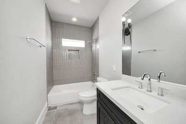 $2,350 | 6322 Milwee Street, Unit B, Houston, TX 77092