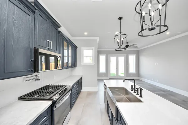 $2,350 | 6322 Milwee Street, Unit B, Houston, TX 77092