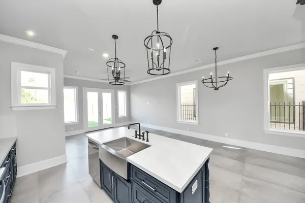 $2,350 | 6322 Milwee Street, Unit B, Houston, TX 77092