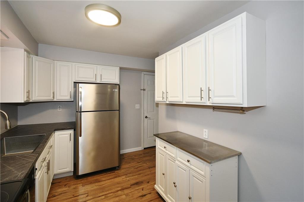 728 McKee Road Washington, PA 15301 - Photo 11 of 25 Gallery Image 11