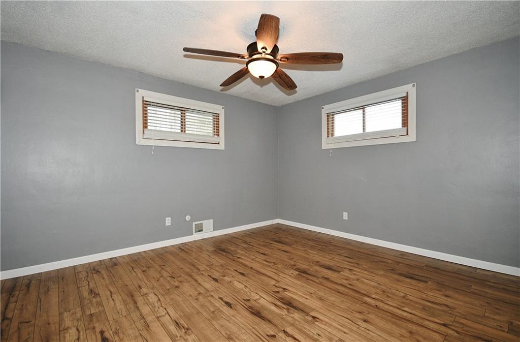 728 McKee Road Washington, PA 15301 - Photo 16 of 25 Gallery Image 16