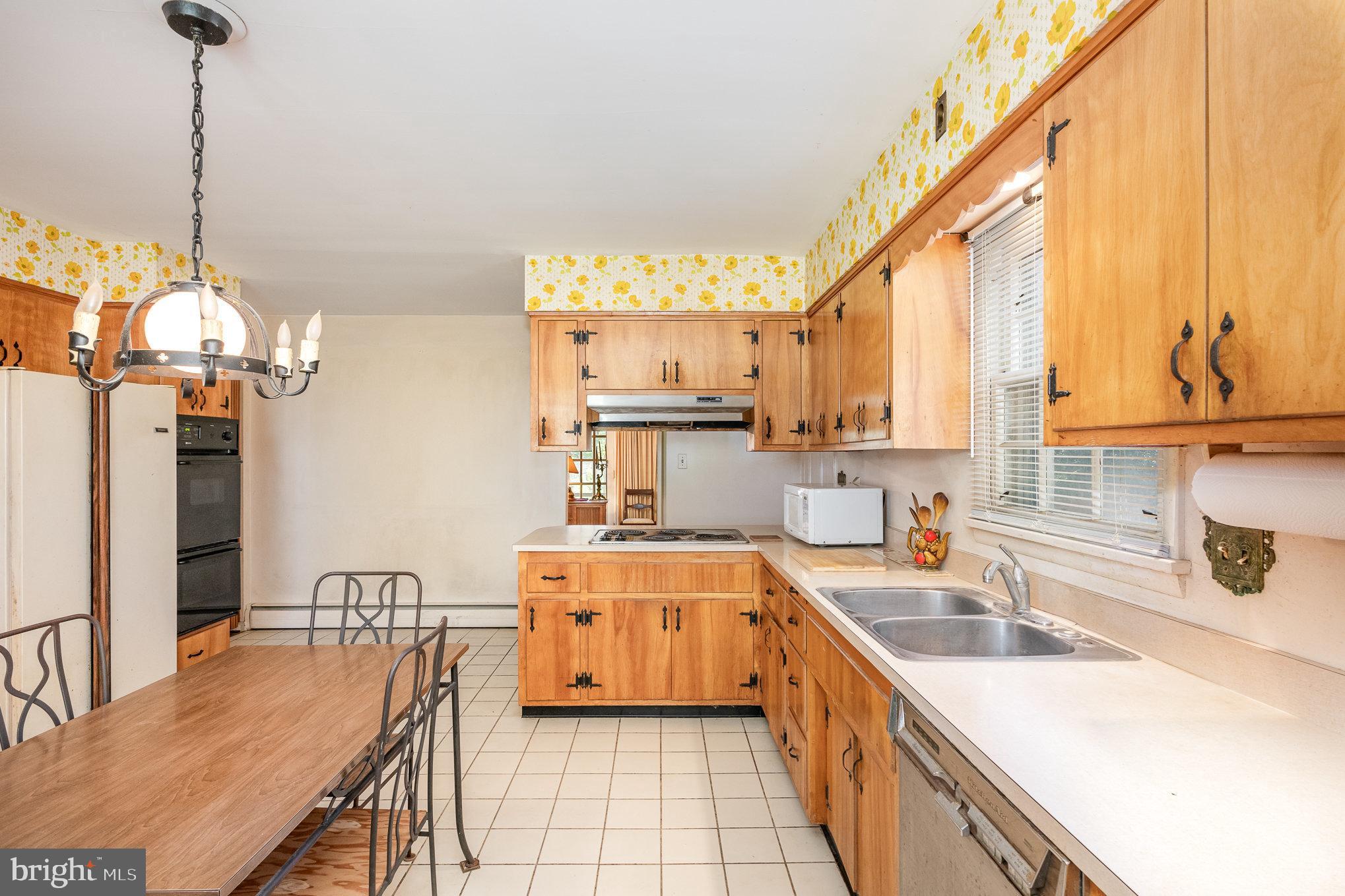 712 West Timonium Road Lutherville-Timonium, MD 21093 - Photo 14 of 42 Gallery Image 14