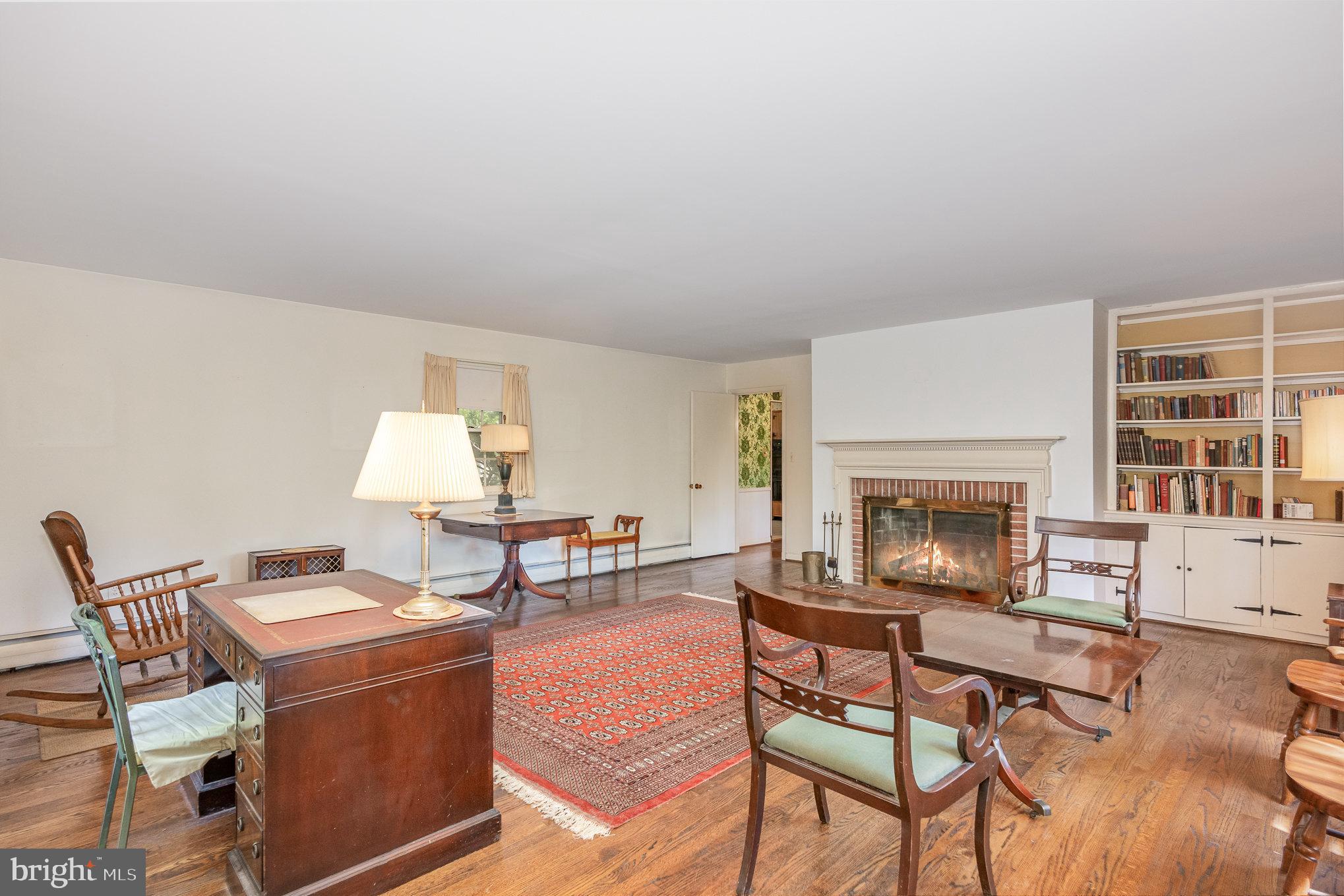 712 West Timonium Road Lutherville-Timonium, MD 21093 - Photo 8 of 42 Office/family room