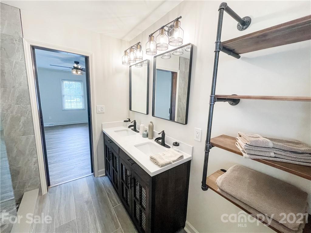 6437 Pleasant Grove Road Charlotte, NC 28216 - Photo 21 of 38 Gallery Image 21