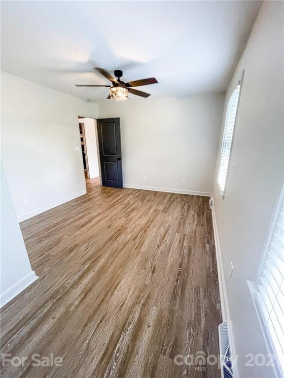6437 Pleasant Grove Road Charlotte, NC 28216 - Photo 28 of 38 Gallery Image 28