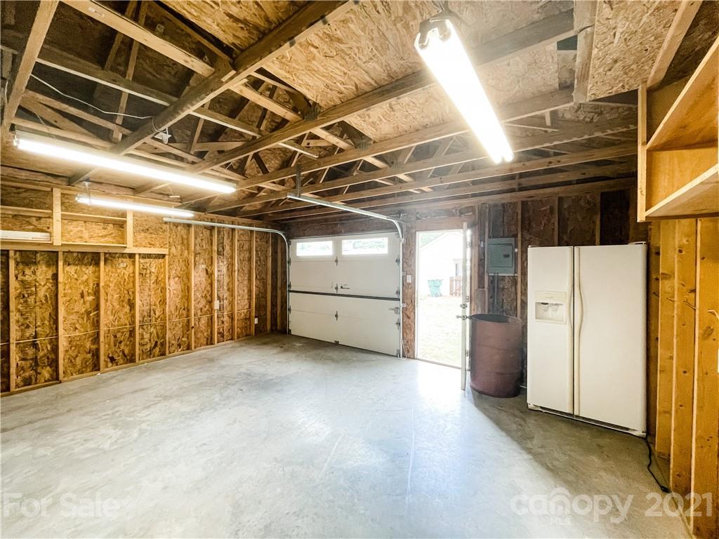 6437 Pleasant Grove Road Charlotte, NC 28216 - Photo 38 of 38 Gallery Image 38