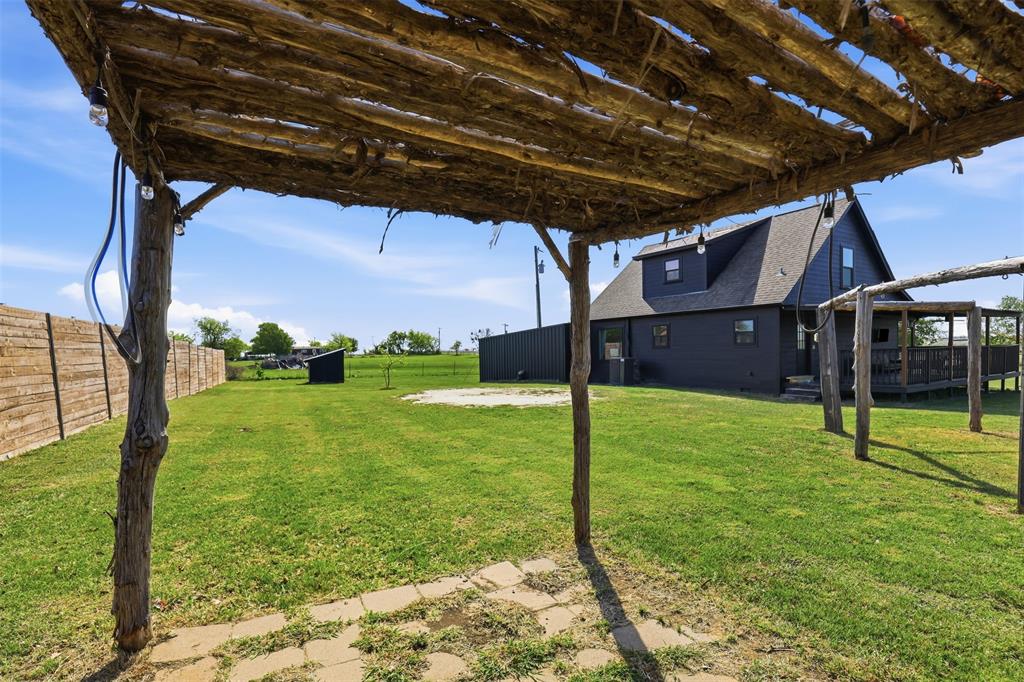 1865 Old Denton Highway Decatur, TX 76234 - Photo 26 of 35 a view of yard from deck
