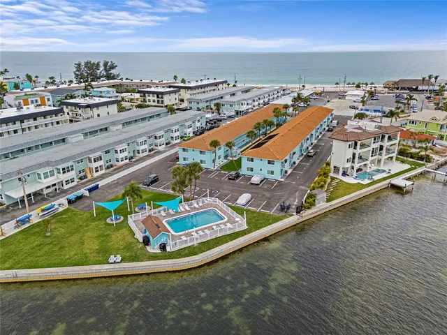 $495,000 | 117 7th Street North, Unit 23, Bradenton Beach, FL 34217