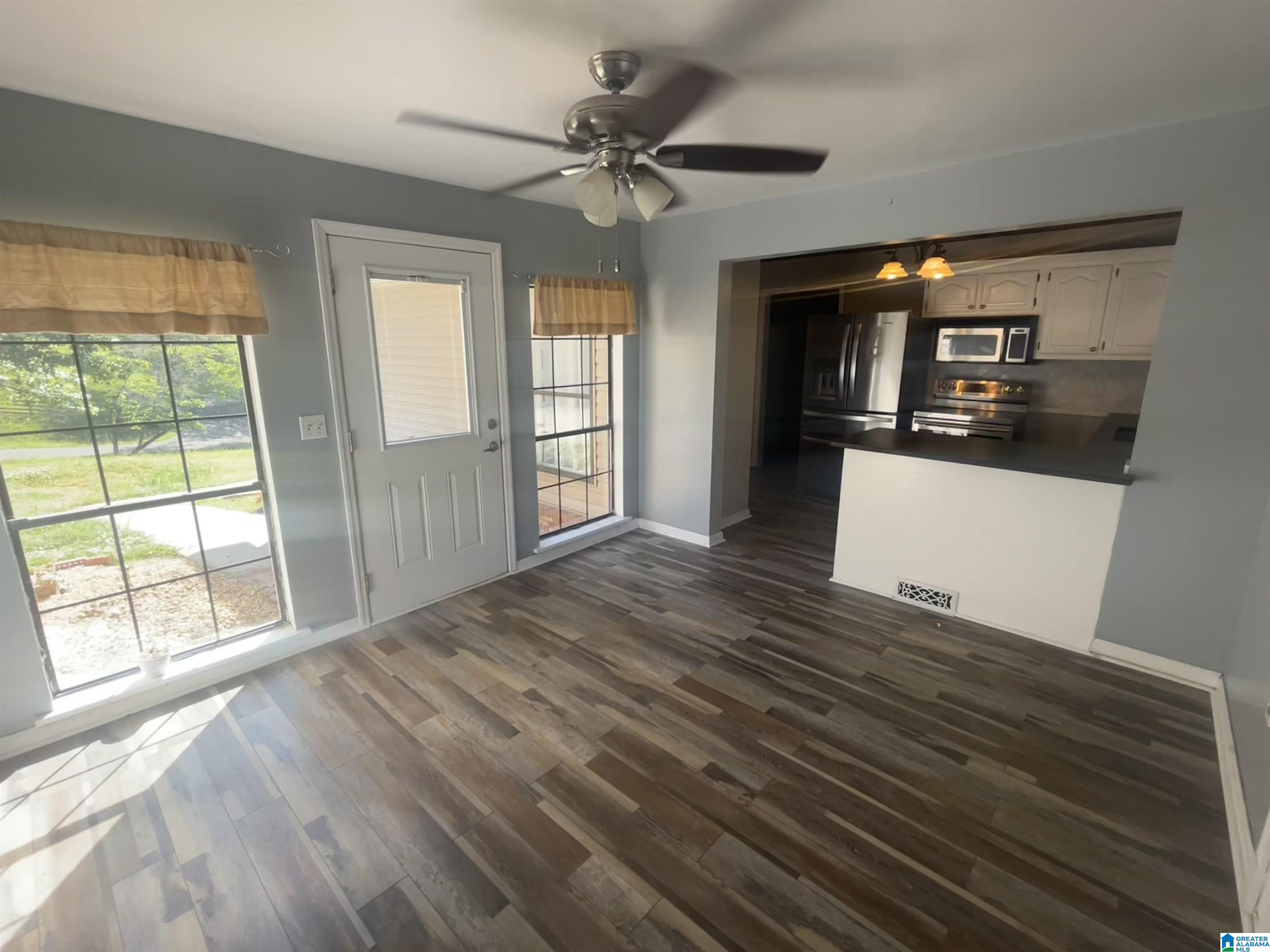 135 Stephens Drive Montevallo, AL 35115 - Photo 3 of 16