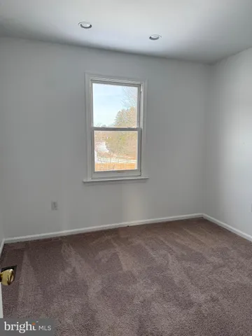 $2,400 | 447 Windsor Drive, Harleysville, PA 19438