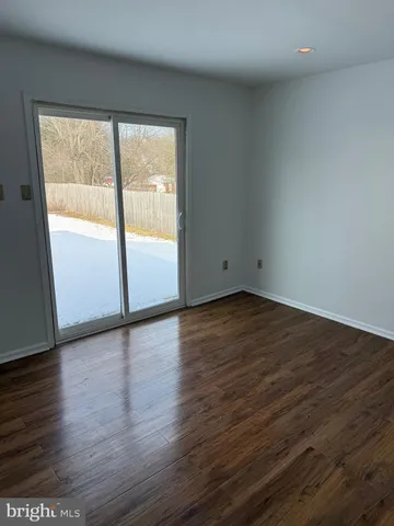 $2,400 | 447 Windsor Drive, Harleysville, PA 19438