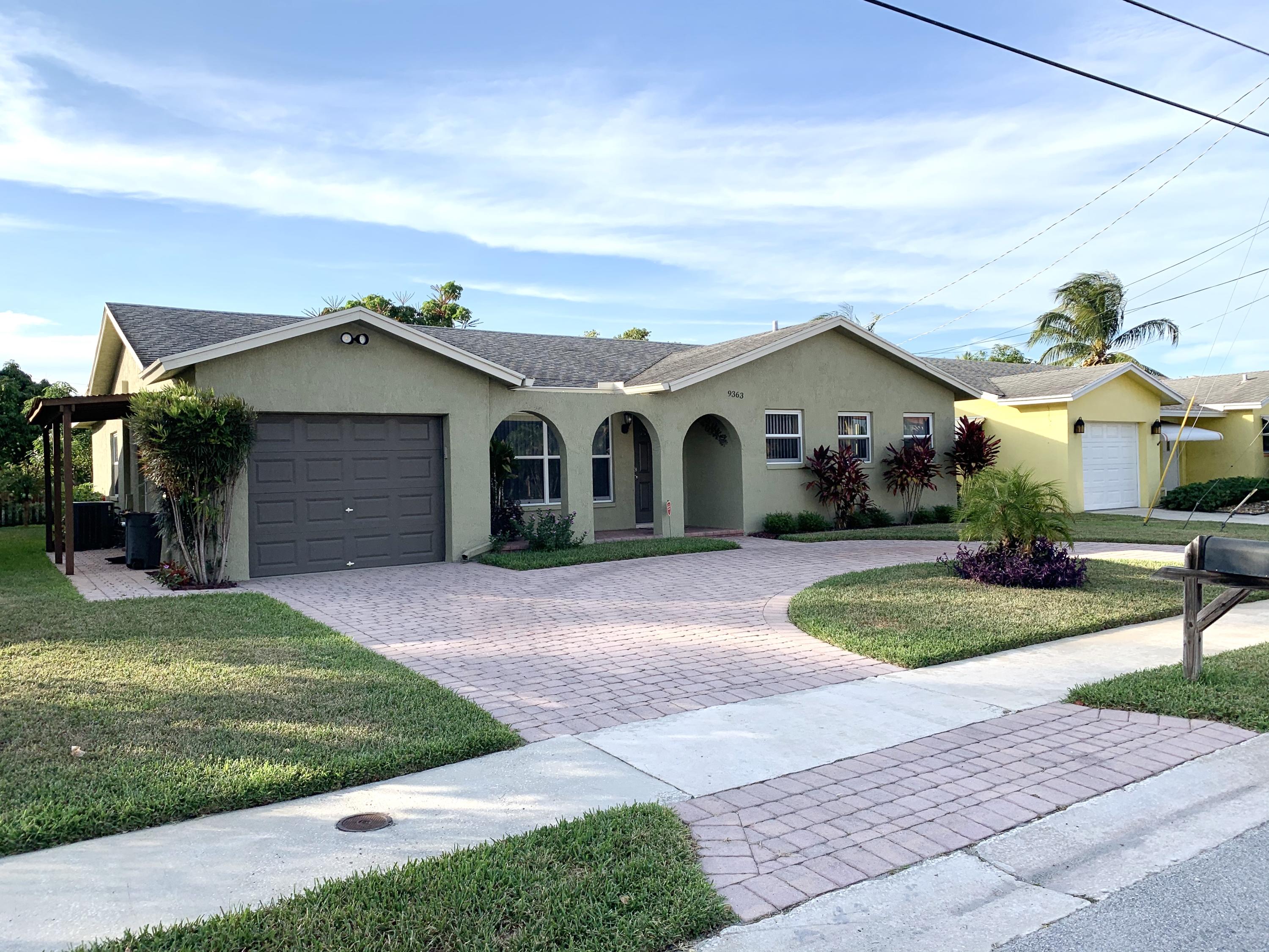 9363 Southwest 3rd Street Boca Raton, FL 33428 - Photo 1 of 37 IMG_8200