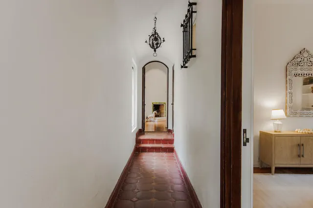 $15,995,000 | 405 Toro Canyon Road, Carpinteria, CA 93013