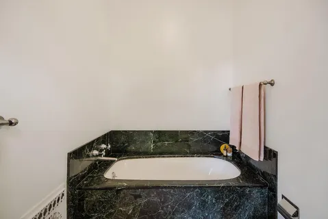 $15,995,000 | 405 Toro Canyon Road, Carpinteria, CA 93013