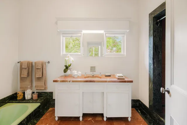 $15,995,000 | 405 Toro Canyon Road, Carpinteria, CA 93013