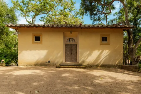 $15,995,000 | 405 Toro Canyon Road, Carpinteria, CA 93013