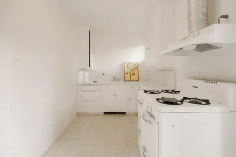 $15,995,000 | 405 Toro Canyon Road, Carpinteria, CA 93013