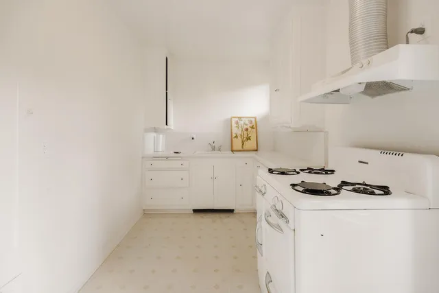 $15,995,000 | 405 Toro Canyon Road, Carpinteria, CA 93013