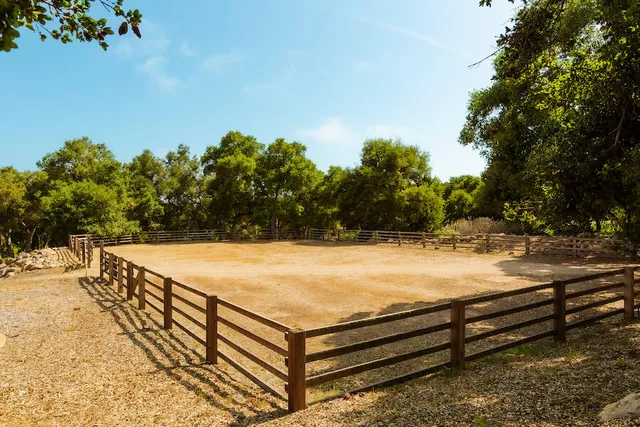 $15,995,000 | 405 Toro Canyon Road, Carpinteria, CA 93013