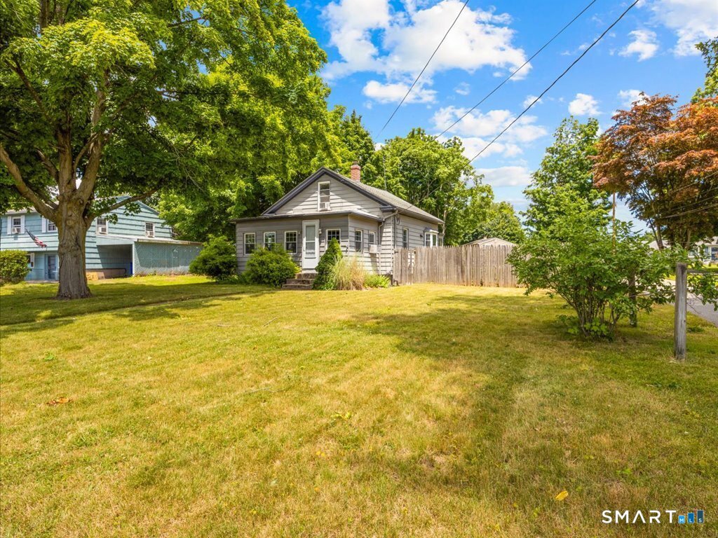 60 Pond Hill Road Wallingford, CT 06492 - Photo 4 of 36