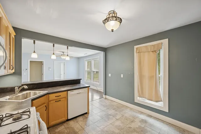 $330,000 | 2224 North 4th Avenue, Minneapolis, MN 55405