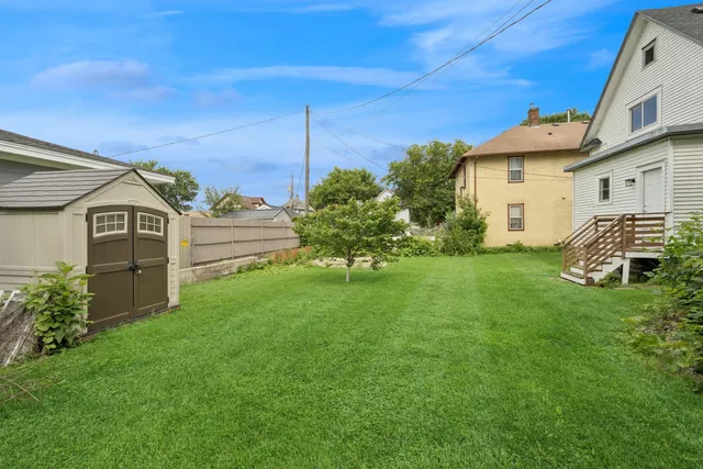 $330,000 | 2224 North 4th Avenue, Minneapolis, MN 55405