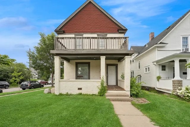 $330,000 | 2224 North 4th Avenue, Minneapolis, MN 55405