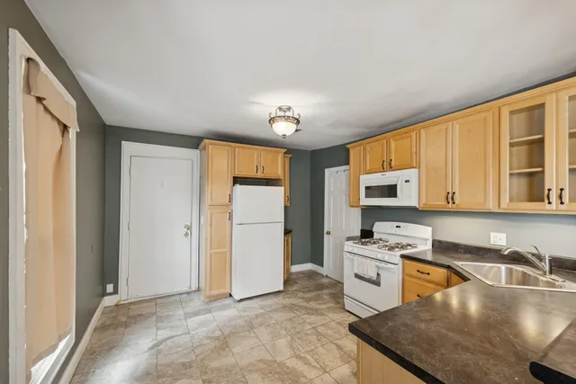 $330,000 | 2224 North 4th Avenue, Minneapolis, MN 55405