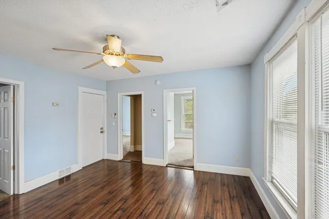 $330,000 | 2224 North 4th Avenue, Minneapolis, MN 55405