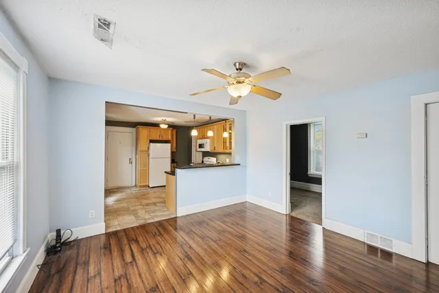 $330,000 | 2224 North 4th Avenue, Minneapolis, MN 55405