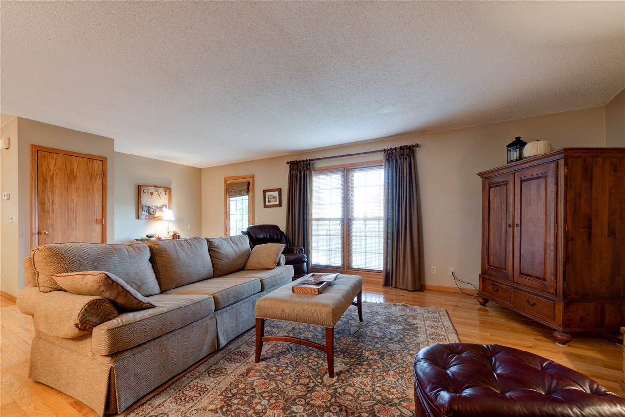1004 9th Street Kalona, IA 52247 - Photo 7 of 48 Gallery Image 7