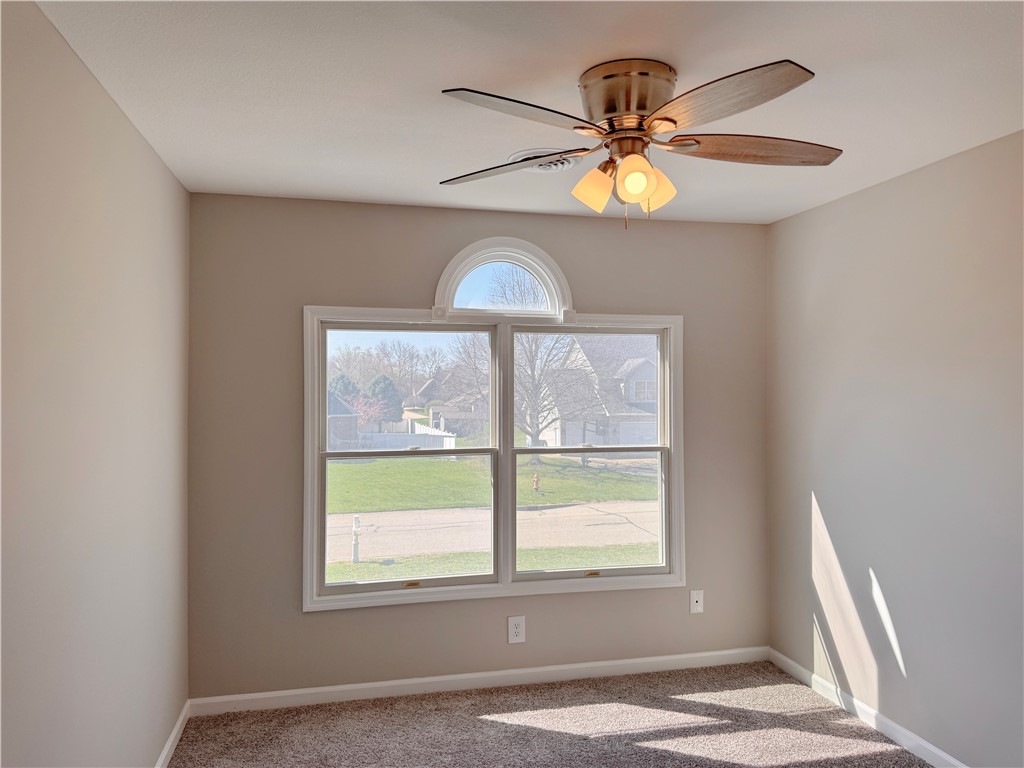 1118 Wedgewood Court Decatur, IL 62526 - Photo 17 of 22 a view of an empty room with a window