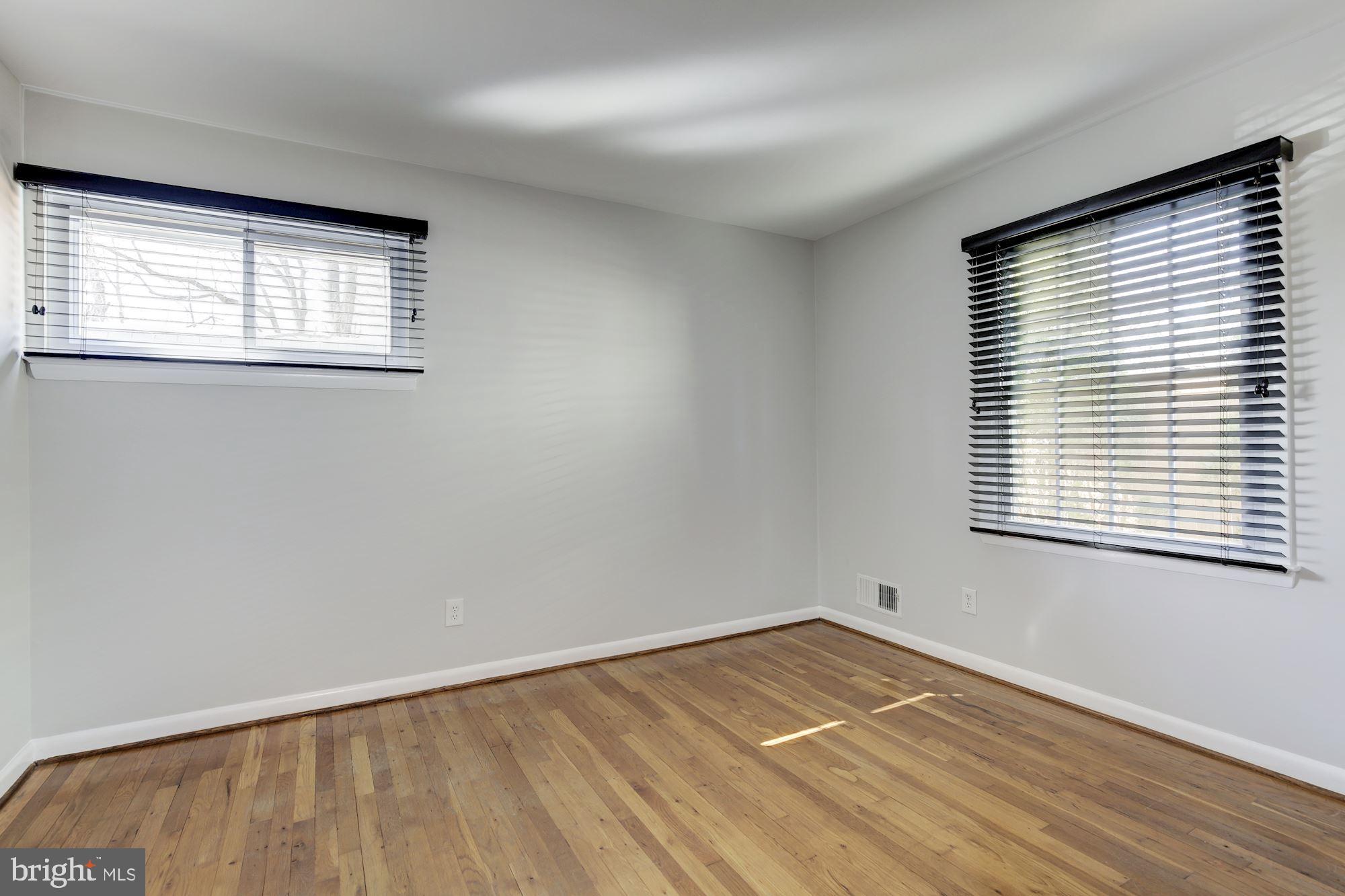 211 Adclare Road Rockville, MD 20850 - Photo 13 of 26 Gallery Image 13