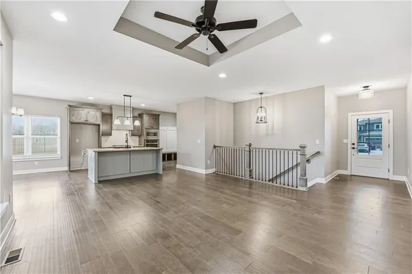 $435,000 | 2500 Burris Drive, Harrisonville, MO 64701