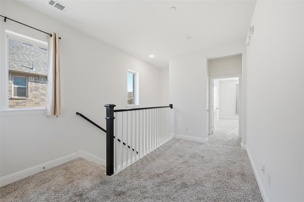 4624 Piedras Lanzar Drive McKinney, TX 75070 - Photo 15 of 20 a view of a hallway with entryway