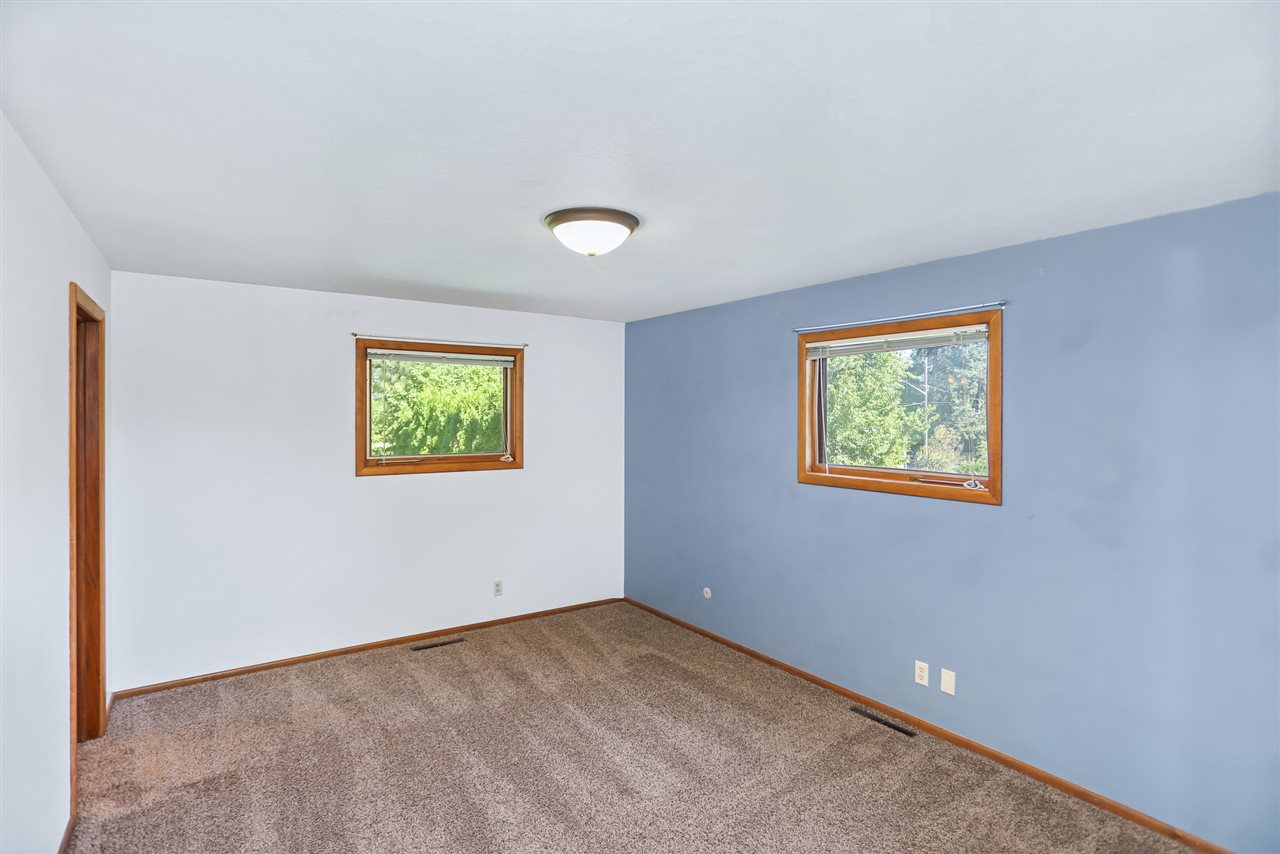 810 West Bowling Road Spokane, WA 99218 - Photo 14 of 20