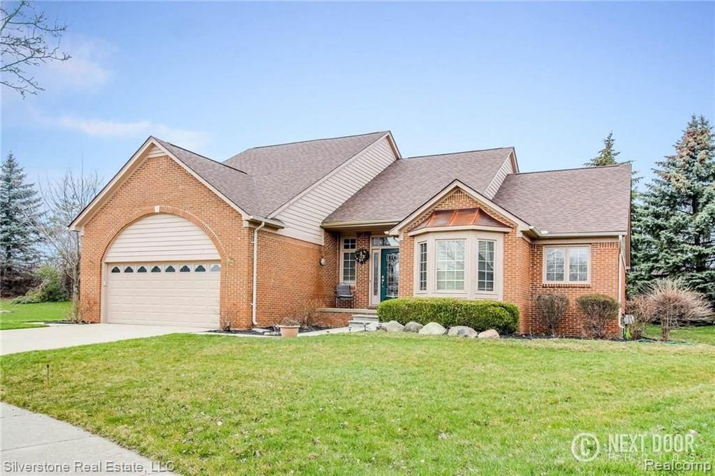 3327 Paddington Court Rochester Hills, MI 48309 - Photo 2 of 41