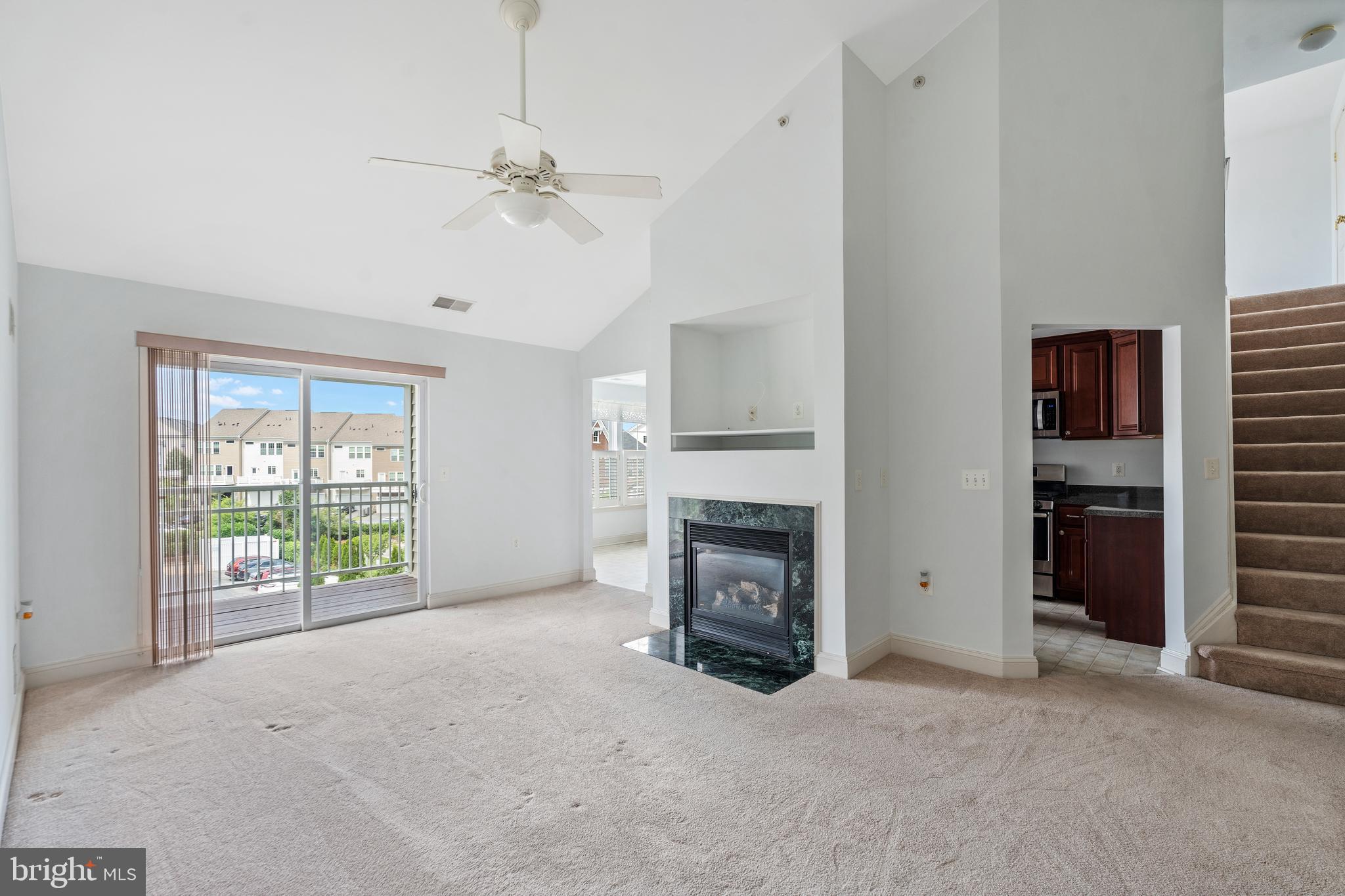 12832 Clarksburg Square Road, Unit 301 Clarksburg, MD 20871 - Photo 11 of 46