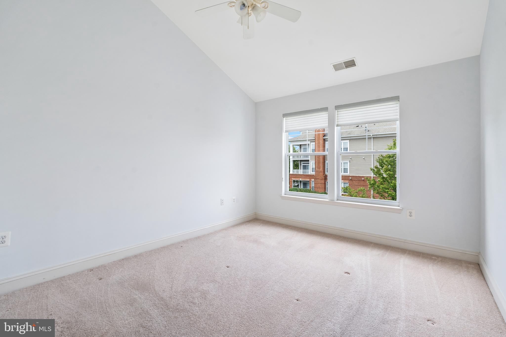 12832 Clarksburg Square Road, Unit 301 Clarksburg, MD 20871 - Photo 25 of 46