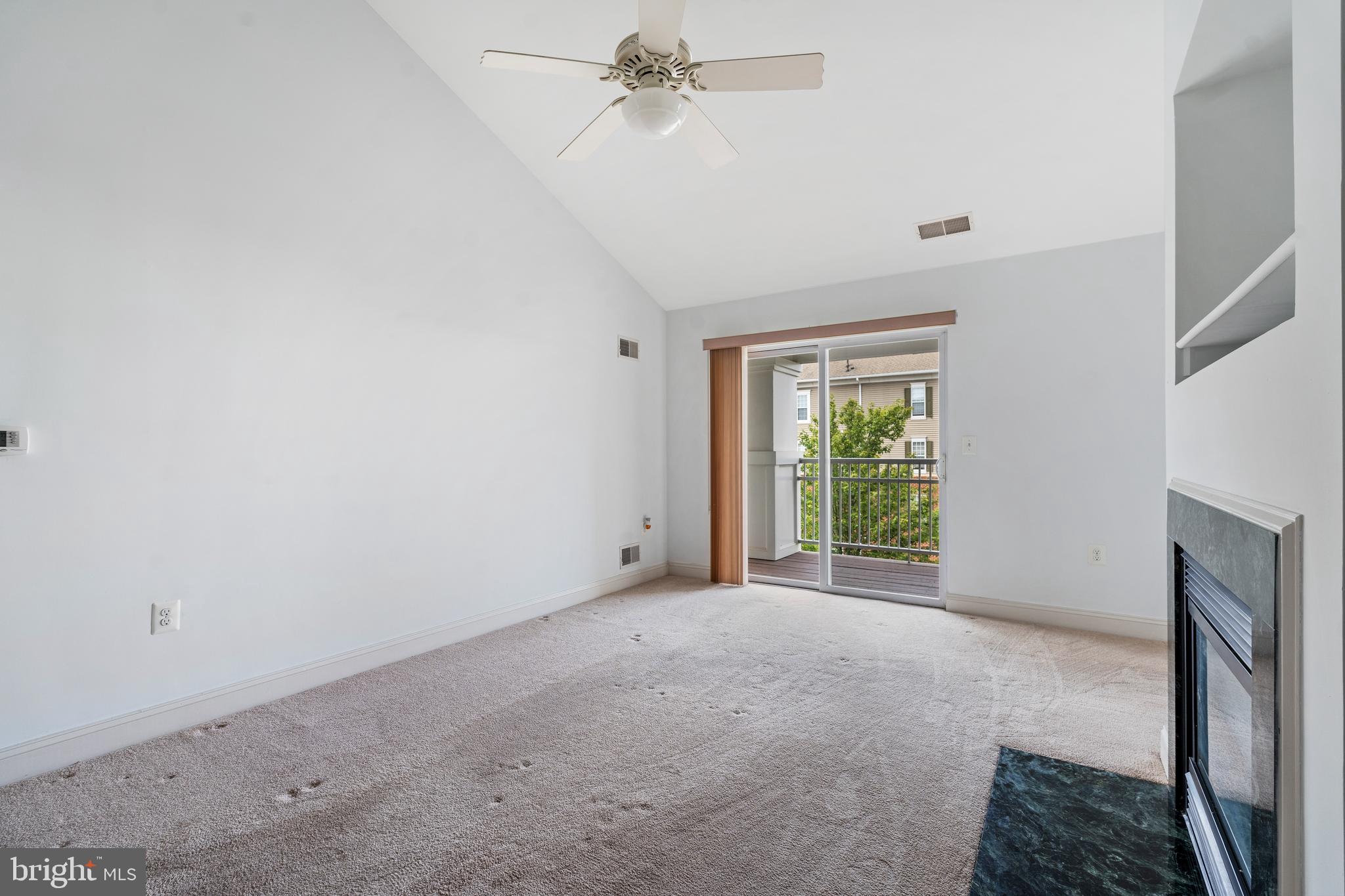 12832 Clarksburg Square Road, Unit 301 Clarksburg, MD 20871 - Photo 10 of 46
